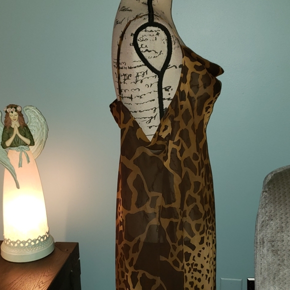 Plus Semi-sheer Giraffe Ruffle Assymetrical Gown - Picture 5 of 8